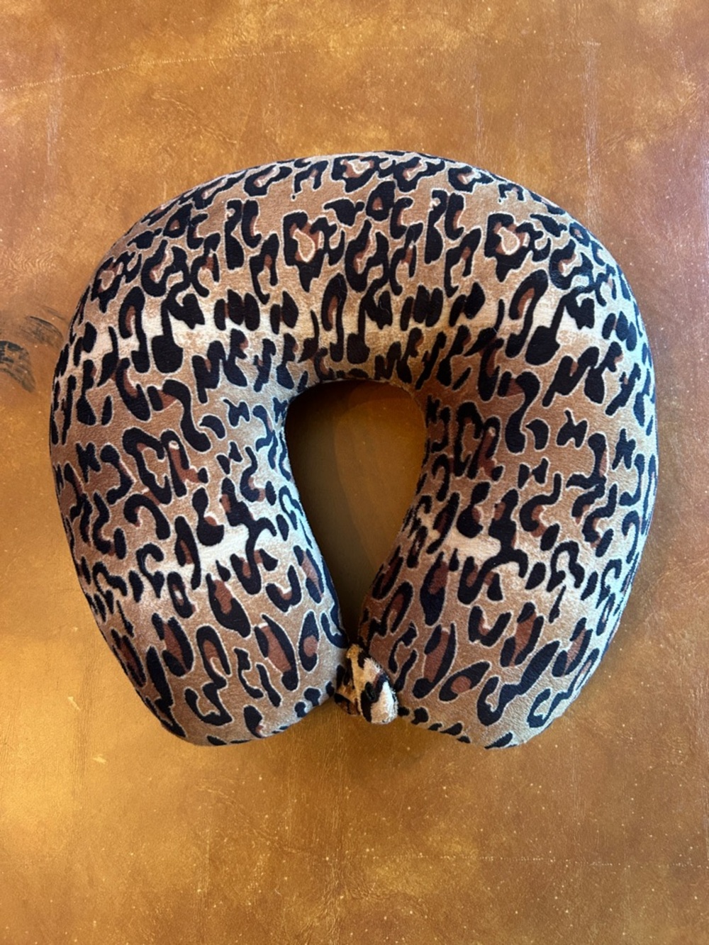 Leopard Print U-Shaped Neck Travel Pillow - Brown & Black